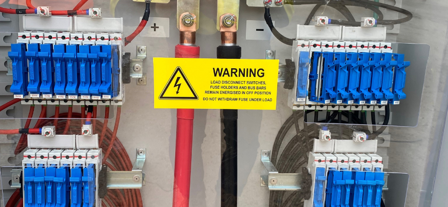 913 x 422_Image Carousel_Project_Woolooga Arc Flash